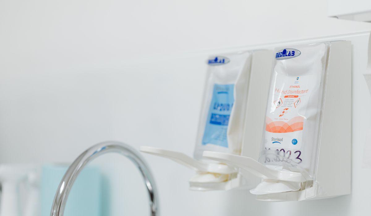 Dispenser Sabonete Liquido​ Full Clean